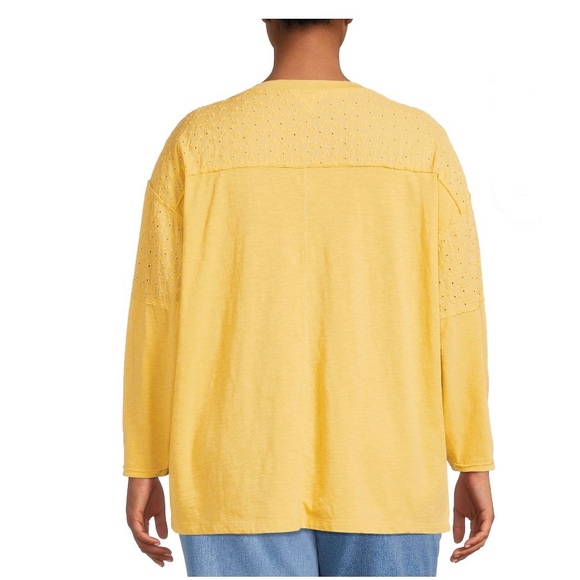 Terra & Sky Women’s Yellow Mixed Media V-Neck Eyelet Top Plus Size 4X (28W-30W) - Picture 2 of 14